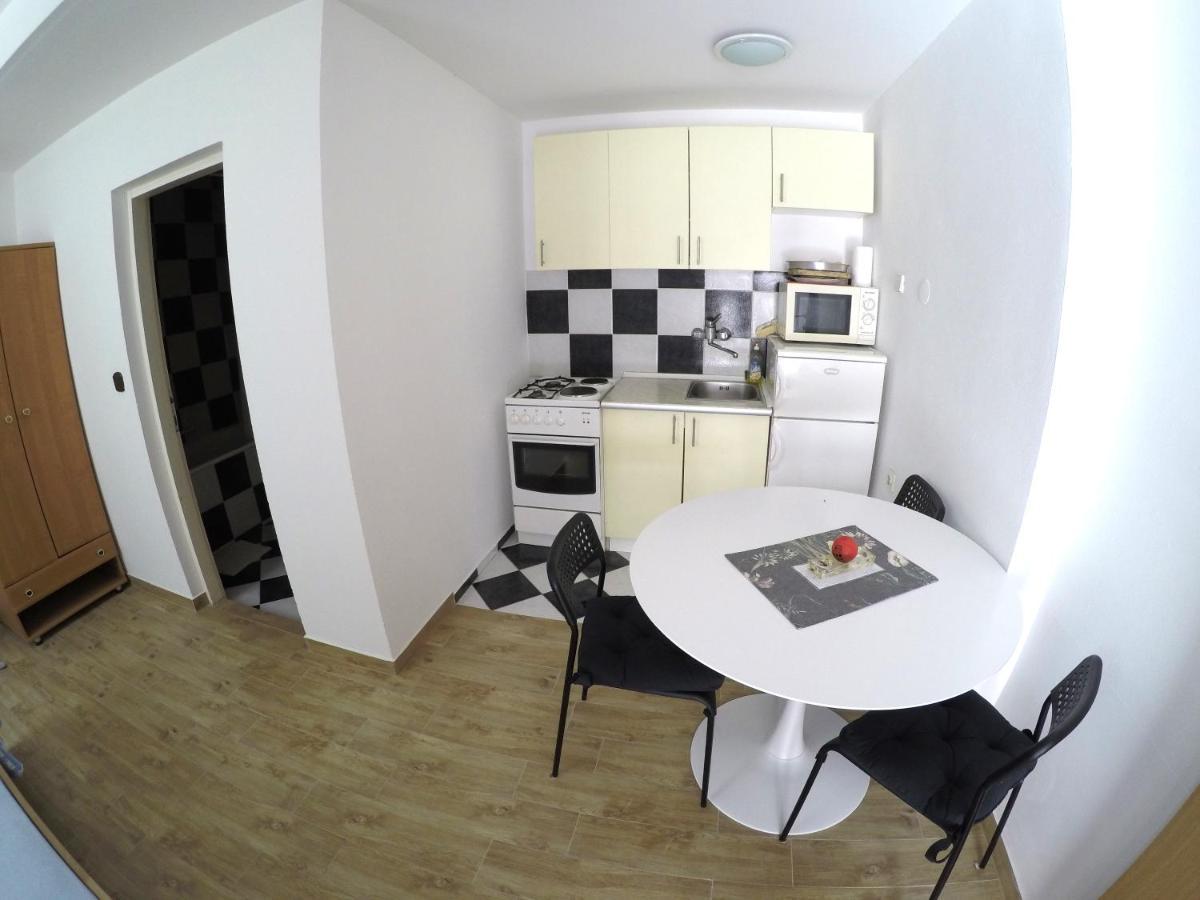 Peach Apartment'S Repic Bibinje Eksteriør bilde